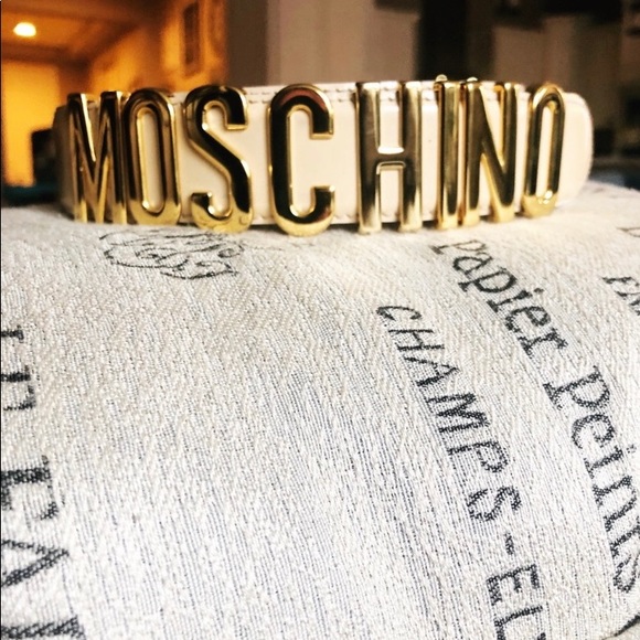 Moschino Accessories - SALE! Vintage Moschino Iconic Genuine Leather Belt